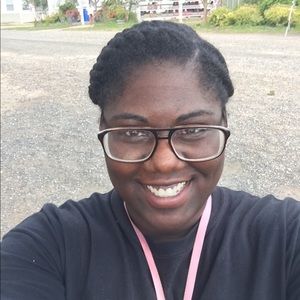 Meet your Posher, Cierra